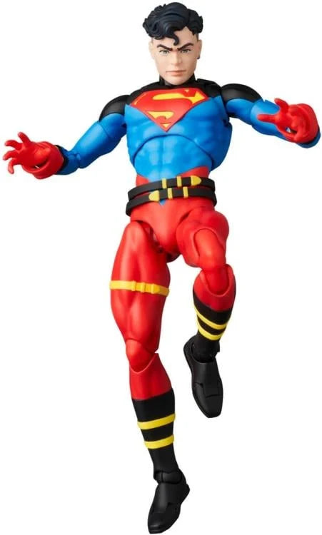 MAFEX No.232 The Return of Superman: Superboy – Dstar Toys