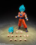 S.H. Figuarts Super Saiyan God Super Saiyan Goku (Blue Power Transcending Limits)