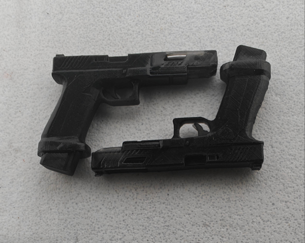 Dstar Arms - 09. John Wick TTI Glock 34 1/12th Scale Pistols